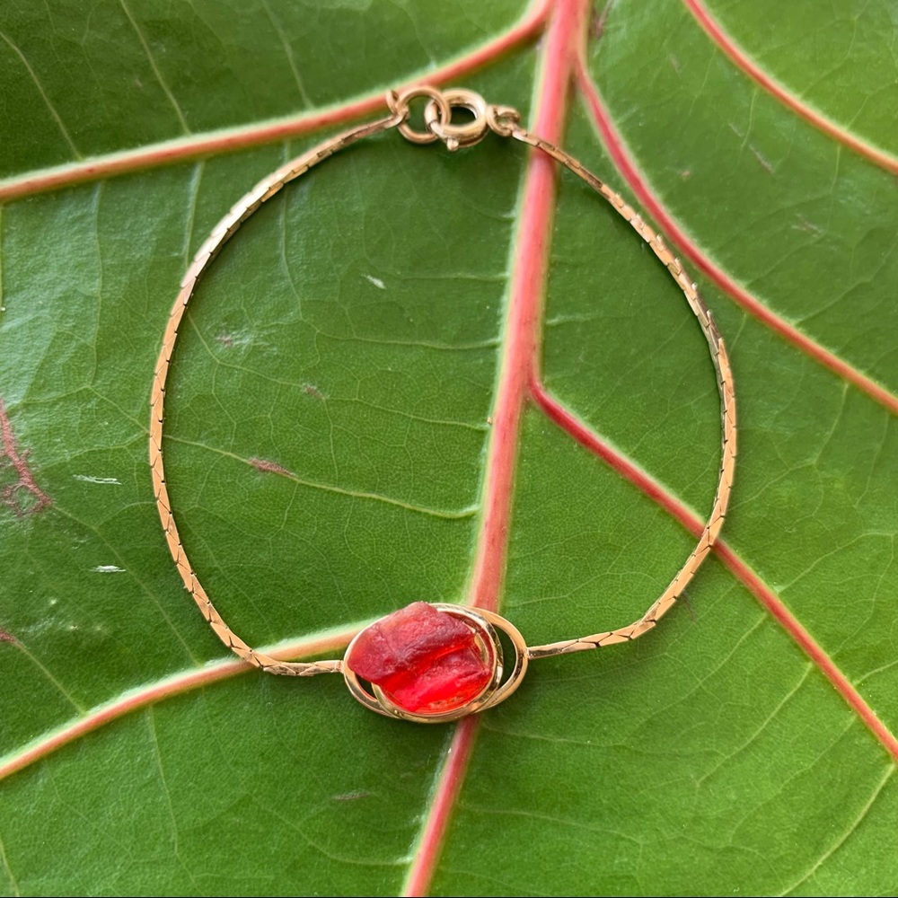 *SOLD* Rare red sea glass charm bracelet - Picture 1 of 3